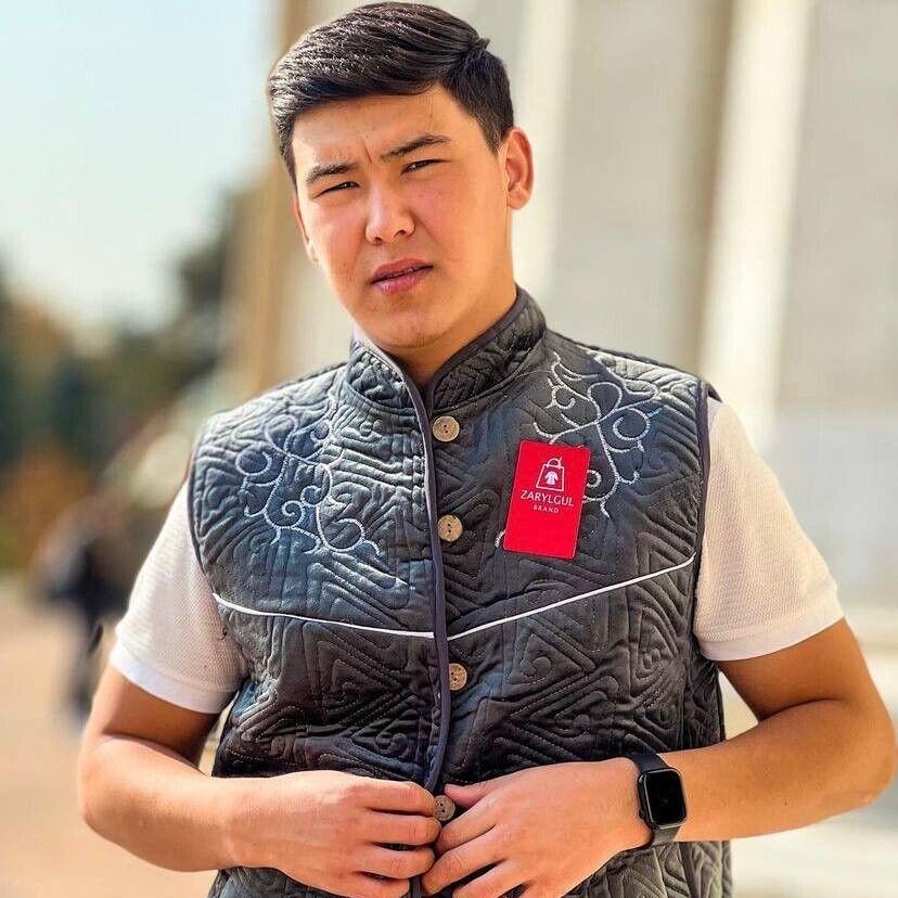 Shapan Kamzol Kazakh Mongol Vest Ethnic Luxury Clothing  XXL Grey